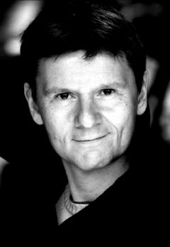 Guy Warburton